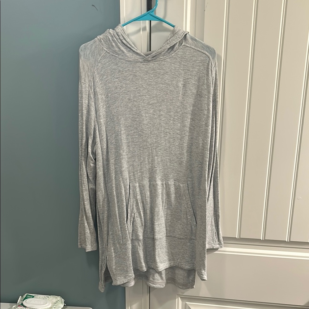 Lou & Grey Heathered Gray Hoodie